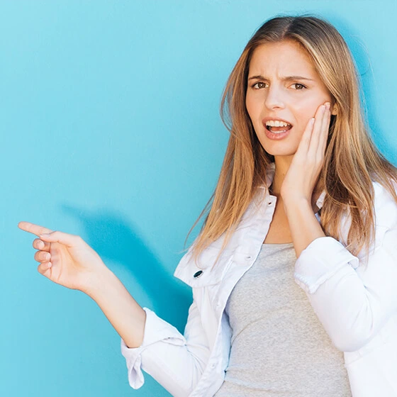 Urgențe Stomatologice în Cluj-Napoca cabinet st descis acum CrinaDent